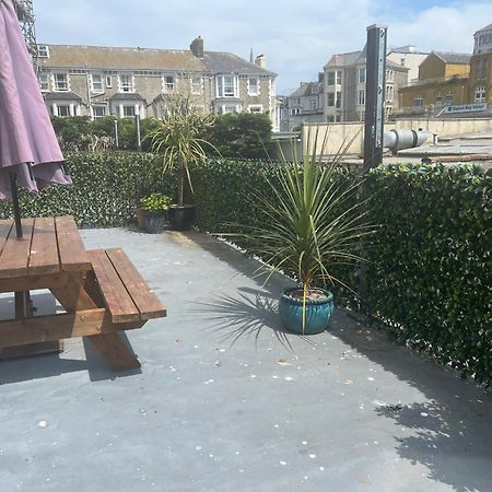 Beautiful Apartment,No 1, With Parking Ilfracombe Εξωτερικό φωτογραφία