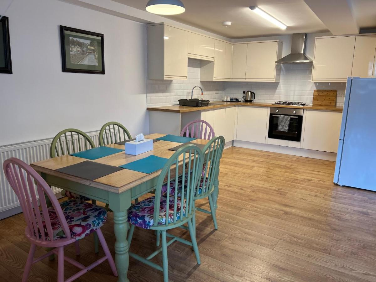 Beautiful Apartment,No 1, With Parking Ilfracombe Εξωτερικό φωτογραφία