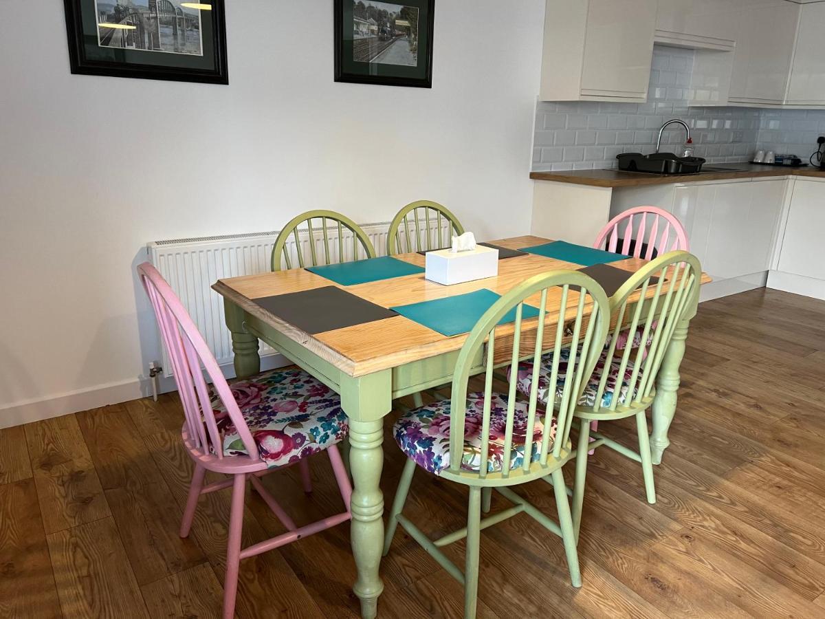 Beautiful Apartment,No 1, With Parking Ilfracombe Εξωτερικό φωτογραφία