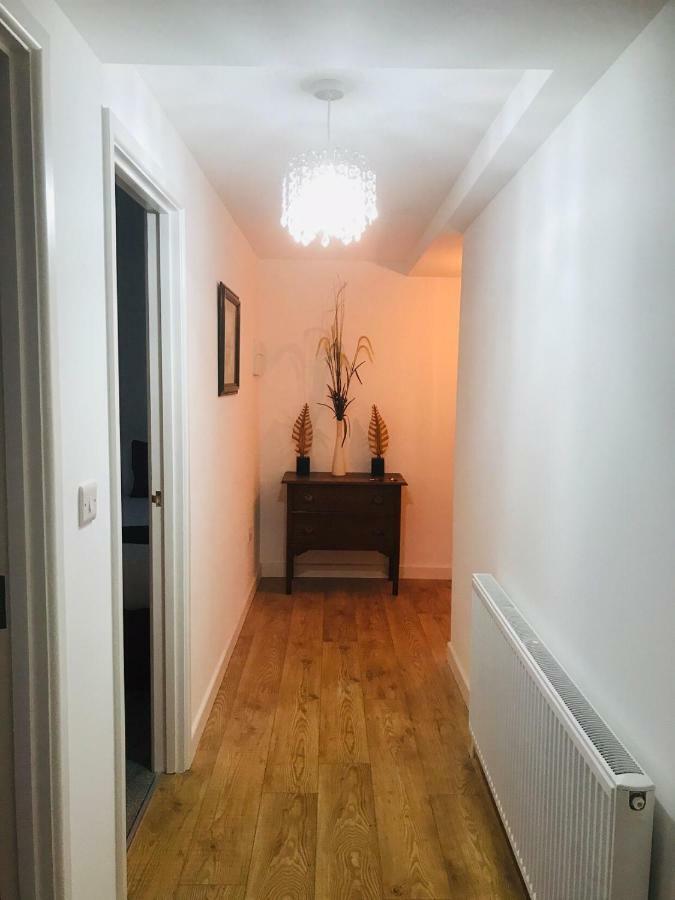 Beautiful Apartment,No 1, With Parking Ilfracombe Εξωτερικό φωτογραφία